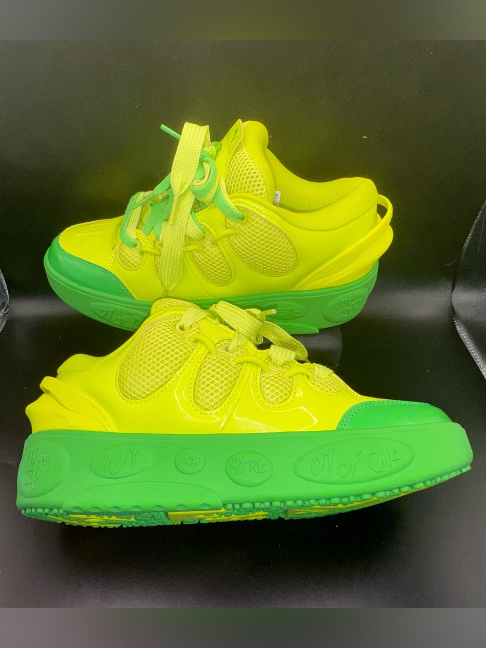 Puma Mens 9 Neon Yellow and Green Platform Sneakers